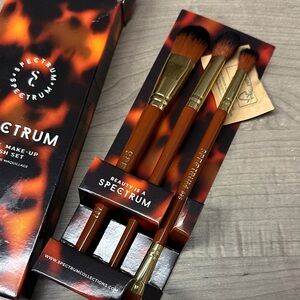 Unique Spectrum Makeup Brush Set - Black and Orange
